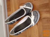 modre balerinke s polno pet