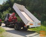 Dela z avtodvigalom (hiab) in kiper prevozi
