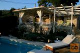 Otok Kaprije - LAST MINUTE: 50% cenejši apartma z bazenom!