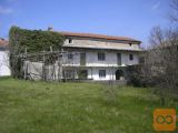 Komen Brje pri Komnu Samostojna 194 m2