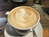 Redno zaposlimo dekle v cafe bar Mercedes v Domžalah.