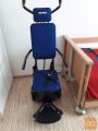 Stopniščni vzpenjalnik za invalide
