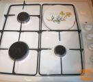 Vgradna plošča samostojna bela 3 plin+1 elektrika Gorenje