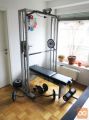 Technogym Multipla sobni fitnes z 85kg kompletom uteži