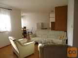 Velike Lašče Turjak 3 km izven, smer Grosuplje 1-sobno 50 m2