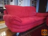 Prodam trosed blago v rdeči barvi microfiber 2,2m,odlično.