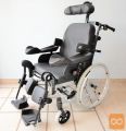 Polifunkcionalni negovalni invalidski voziček - Invacare