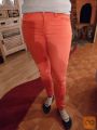 ženske jeans hlače (marelična barva) dolge in kratke - nove